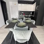 Apartment Silver Side *