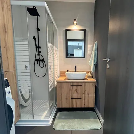 Silver Side Apartman *